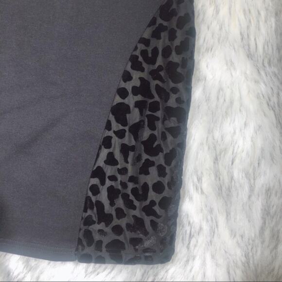 MINKPINK Womens Gray & Black Paneled Leopard Animal Print Mini Skirt Small - Picture 4 of 6